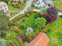 Prodej útulného pozemku v obci Zásmuky - 610 m2 - dji_fly_20260515_113848_0856_1778838679670_photo.jpg