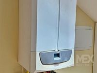 Moderní rodinný dům s bazénem a zimní zahradou v žádané části Náchoda - IMG_0526.jpeg