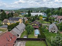 Moderní rodinný dům s bazénem a zimní zahradou v žádané části Náchoda - IMG_0561.jpeg