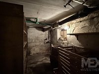 Rodinný dům s rozlehlým pozemkem 3 016 m² na klidném místě v Horním Kostelci - IMG_0588.jpeg