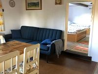 Prodej dům rodinný chalupa 80m² pozemky 6878m² Braníčkov Velhartice okr. Klatovy - kuchyně 2.jpg