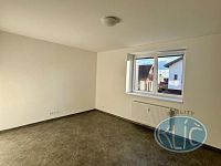 Pronájem zděného bytu 2+1 s parkovacím stáním, Tábor - Měšice - IMG_6564.jpg