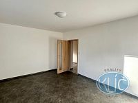 Pronájem zděného bytu 2+1 s parkovacím stáním, Tábor - Měšice - IMG_6565.jpg