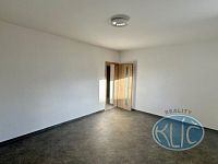 Pronájem zděného bytu 2+1 s parkovacím stáním, Tábor - Měšice - IMG_6570.jpg