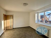 Pronájem zděného bytu 2+1 s parkovacím stáním, Tábor - Měšice - IMG_6571.jpg