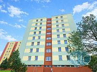 Prodej bytu 4+1 s lodžií, Tábor - S.N.L. - Foto domu.jpg