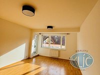 Pronájem zděného bytu 2+kk s lodžií, Tábor - Nerudova - IMG_7975.jpg