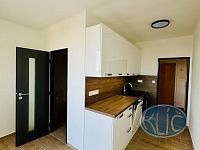 Pronájem zrenovovaného bytu 2+1 s balkonem, Tábor - Kopeček