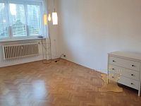 Byt 3+1, 72 m2, balkon - 5 byt 3+1 pronajem5.jpg