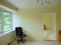 ZDĚNÝ BYT 4+1 S TERASOU - P1020098.JPG