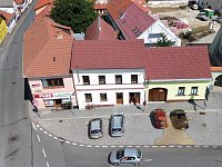 Dva domy na náměstí s obrovským investičním potenciálem - 28 prodej domu.JPG