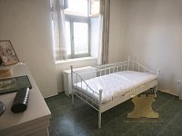 Zděný byt v rodinném domě kompletně vybavený - IMG_20260812_142737.jpg