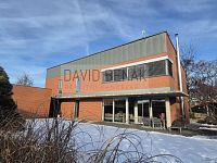 Prodej rodinného domu 5+kk s udržovanou zahradou, bazénem, garáží a pergolou, 855 m2, Hradec Králové - 114.jpg