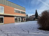 Prodej rodinného domu 5+kk s udržovanou zahradou, bazénem, garáží a pergolou, 855 m2, Hradec Králové - 124.jpg