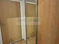 Pronájem bytu 1+kk, 20 m2, Labská Louka, Hradec Králové - Třebeš. - 12.jpg