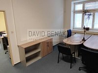 Prodej administrativní budovy o ploše 1 546 m2 v ulici Smilova v centru Pardubic - Zeleném Předměstí - 4.jpg