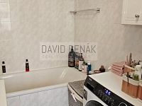 Pronájem bytu 3+1, 85 m2 s lodžií, Jungmannova ul., Pražské Předměstí, Hradec Králové. - 60.jpg