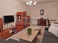 Pronájem bytu 3+1, 85 m2 s lodžií, Jungmannova ul., Pražské Předměstí, Hradec Králové. - 84.jpg