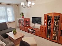 Pronájem bytu 3+1, 85 m2 s lodžií, Jungmannova ul., Pražské Předměstí, Hradec Králové. - 88.jpg