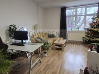 Pronájem bytu 2+kk o výměře 61 m2 s lodžií v ulici Za Pasáží, Zelené Předměstí, Pardubice - 16.jpg