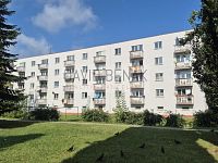 Pronájem hezkého, zděného bytu 3+1 s balkónem, 71m2, Labská kotlina, Hradec Králové - 2.jpg