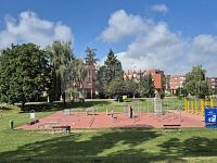 Pronájem hezkého, zděného bytu 3+1 s balkónem, 71m2, Labská kotlina, Hradec Králové - 5.jpg