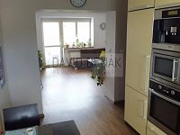 Pronájem hezkého, zděného bytu 3+1 s balkónem, 71m2, Labská kotlina, Hradec Králové - P1050061.JPG