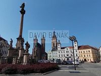 Pronájem obchodního prostoru 90 m2 s výlohou do podloubí Velkého náměstí v centru Hradce Králové - 9.jpg