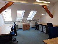 Prodej administrativní budovy o ploše 1 546 m2 v ulici Smilova v centru Pardubic - Zeleném Předměstí - 113.jpg