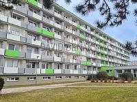 Pronájem bytu 1+kk, 28 m2, lodžie, Brožíkova, Nový Hradec Králové