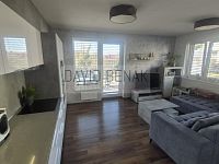 Pronájem hezkého bytu 2+kk (62m2) s balkónem, Farářství - Pražské Předměstí, Hradec Králové. - 17.jpg