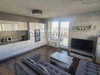 Pronájem hezkého bytu 2+kk (62m2) s balkónem, Farářství - Pražské Předměstí, Hradec Králové. - 19.jpg