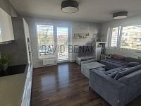 Pronájem hezkého bytu 2+kk (62m2) s balkónem, Farářství - Pražské Předměstí, Hradec Králové. - 21.jpg