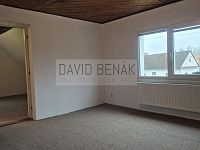 Pronájem bytu 2+1, 42 m2,  Hradec Králové - Svinary - 7.jpg