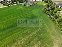 Prodej 17 stavebních parcel o výměře od 852m² až 1 690m² v obci Sezemice - Počaply, okr. Pardubice. - dron 4.JPG
