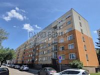 Pronájem částečně vybaveného hezkého bytu 1+1, 36 m2, Šantrochova, Hradec Králové - Moravské předměstí.