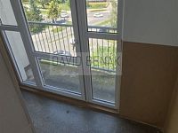 Pronájem částečně vybaveného hezkého bytu 1+1, 36 m2, Šantrochova, Hradec Králové - Moravské předměstí. - 003.jpg