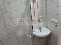 Pronájem částečně vybaveného hezkého bytu 1+1, 36 m2, Šantrochova, Hradec Králové - Moravské předměstí. - 011.jpg
