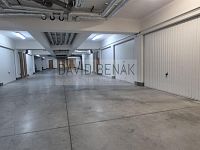 Pronájem garáže pro osobní automobil v ulici Rybova, Hradec Králové. - 007.jpg