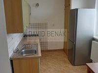Pronájem prostorného bytu 2+1, 56 m2, třída SNP, Hradec Králové - Slezské Předměstí - P1070692.JPG