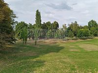Pronájem prostorného, zděného bytu 1+1, 53 m², v ulici Šimkova v Hradci Králové. - IMG_20210927 sady.jpg