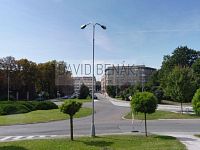 Pronájem prostorného, zděného bytu 1+1, 53 m², v ulici Šimkova v Hradci Králové. - P1070024.JPG