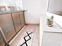 Prostorné a klidné bydlení k pronájmu v bytě 3+1 - a50437c1-b006-4142-92fe-efdc1a8180b4.JPG