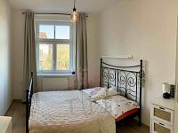 Velmi příjemný  byt 2+kk se soukromou zahrádkou v klidném vnitrobloku – Praha 10, Strašnice - IMG_6458.jpeg