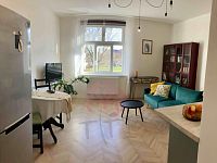 Velmi příjemný  byt 2+kk se soukromou zahrádkou v klidném vnitrobloku – Praha 10, Strašnice - IMG_6469.jpeg