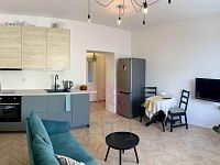 Velmi příjemný  byt 2+kk se soukromou zahrádkou v klidném vnitrobloku – Praha 10, Strašnice - IMG_6475.jpeg