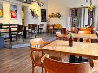 pronájem restaurace v srdci Palmovky - ZEN_NAVYSKU_2.jpg