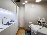 Pronájem nebytového prostoru - Connor_Jandourek_photostudio-5053.jpg