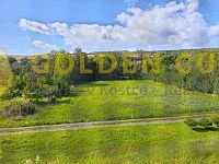 Prodej bytu 3+1, garáž, sklep, balkon, 79m2, Podlešín, okr. Kladno - 07-Výhled z pokoje 1.jpg