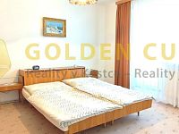 Prodej bytu 3+1, garáž, sklep, balkon, 79m2, Podlešín, okr. Kladno - Ložnice 1.jpg